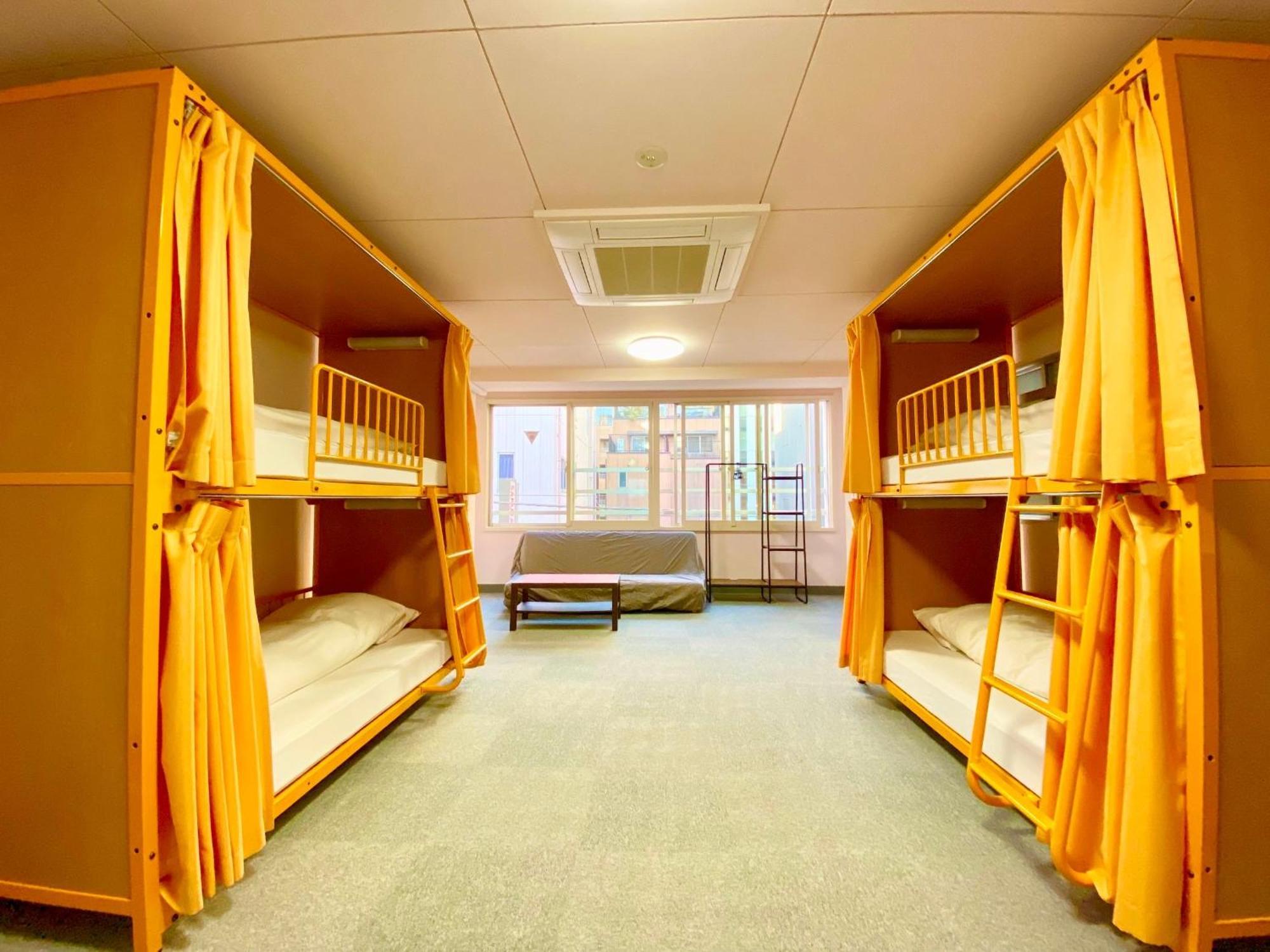 Apartment Room Kitchen 3 Bunk-Beds