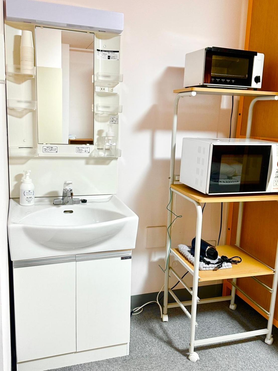 Quadruple Room Private Bathroom